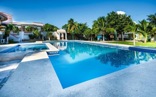 Capital O Oxtankah,chetumal bay