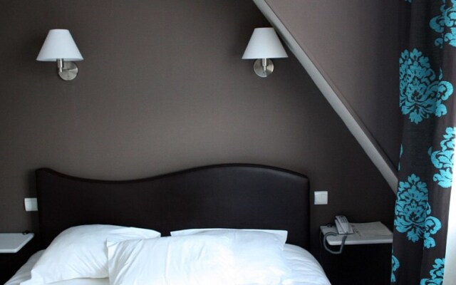 Hostellerie De La Riviere