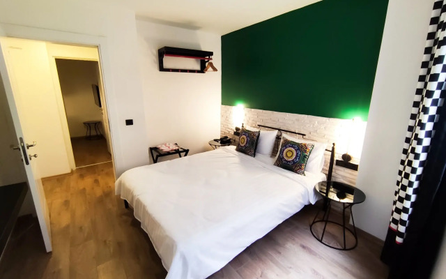 Think Hotel