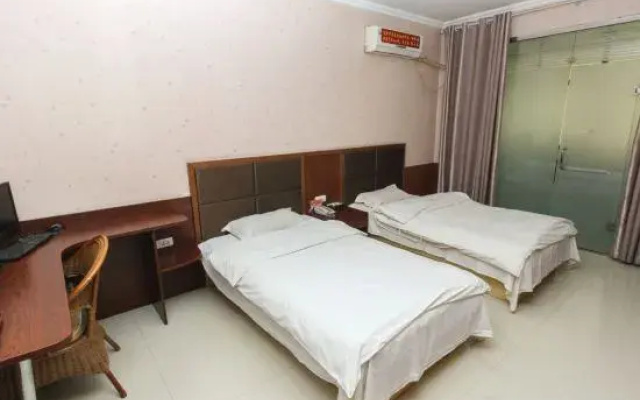 Tai He HuaBao Hotel