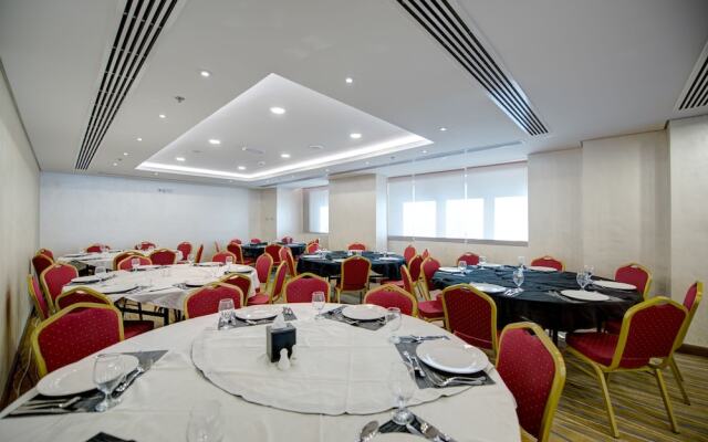 Center Hotel Sharjah