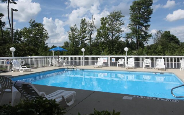 SureStay Plus Hotel by Best Western Tarboro
