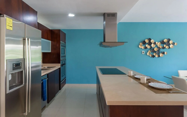 Z Casa Gardenia 2 Bedroom Condo by Redawning