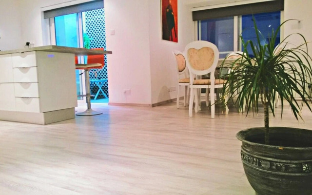 Apartment With Pool Near Beach In St Julians