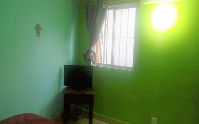 Hostal La Rivera Inn