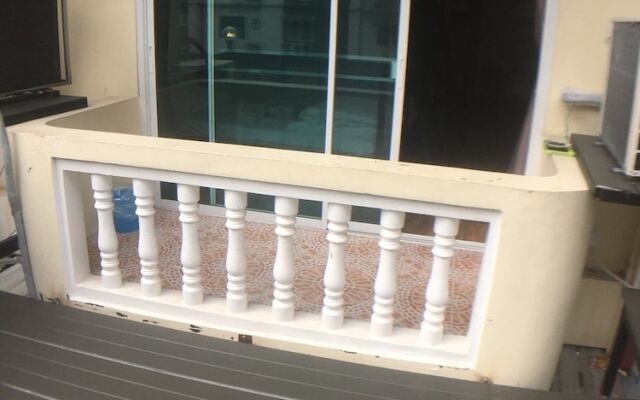 Life Hostel