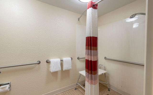 Red Roof Inn Greenville