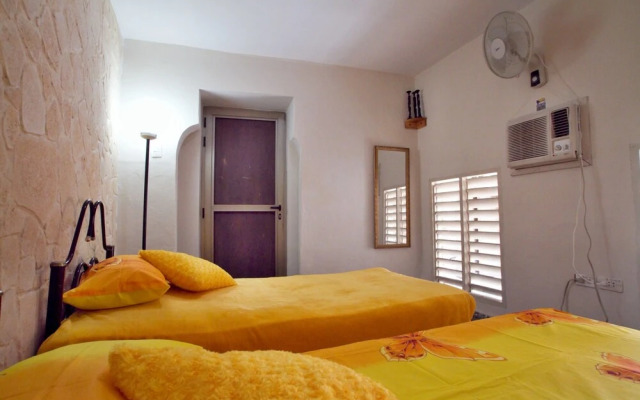Hostal Mayra