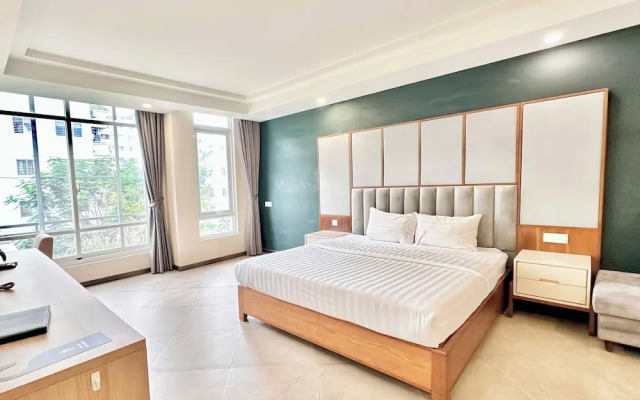 LAGUNA Premier Hotel