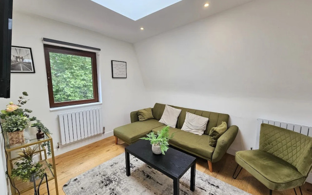 2 Bed Apartment in Southwark
