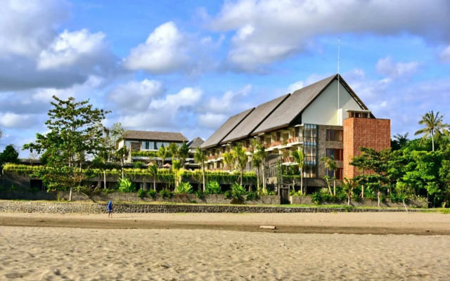 Swarga Suites Bali Berawa, Marclan Collection