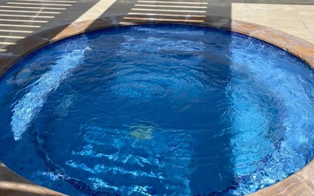 Al Hayat Hotel