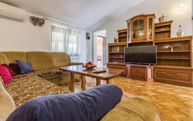 Awesome Home in Valtura With Wifi and 2 Bedrooms