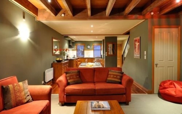 Luxury on Lansdown