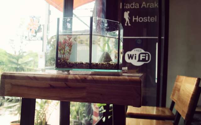 Rada Arak Hostel