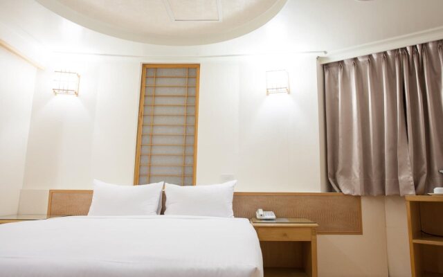 Harazuru Hotel