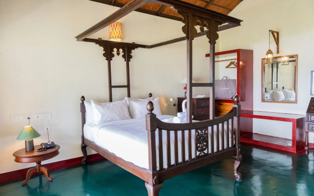 Cranganor History Cafe Riverside Chateau