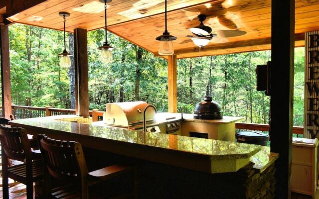 Snuggled Inn - Blue Ridge Ga