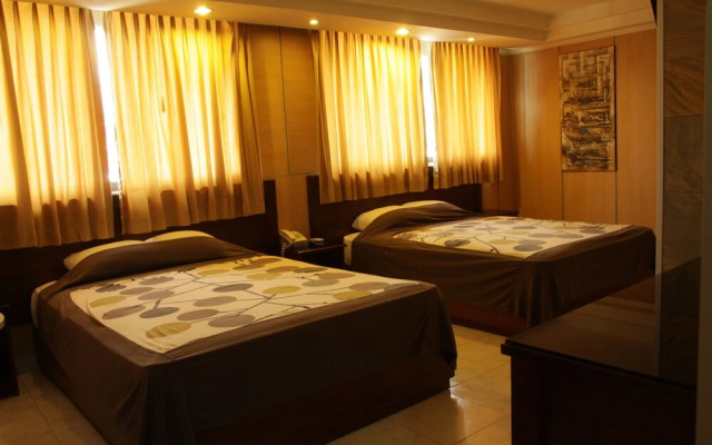 Hotel San Thomas Inn