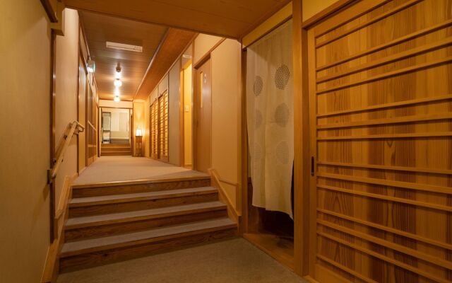 Oogute Kohan Shirasagi So