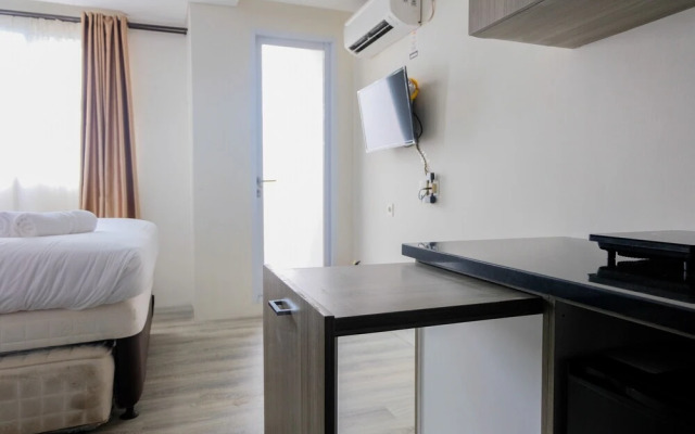 Comfy and Tranquil Studio Room Bintaro Icon Apartment