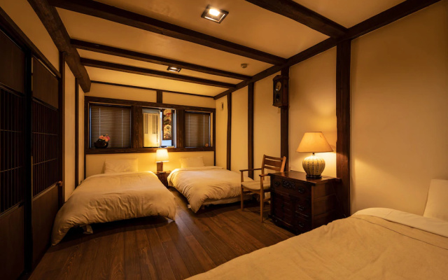Guest house & Cafe SOY – Guest Rooms – Takayama