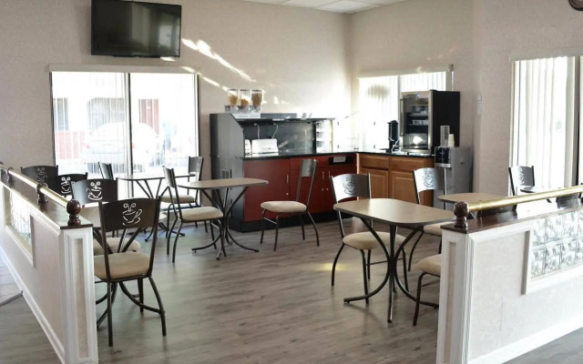 Atlantic Inn & Suites