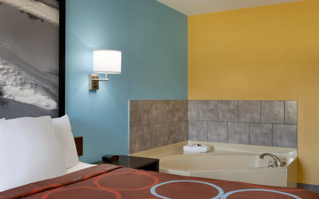 Super 8 by Wyndham Olive Branch