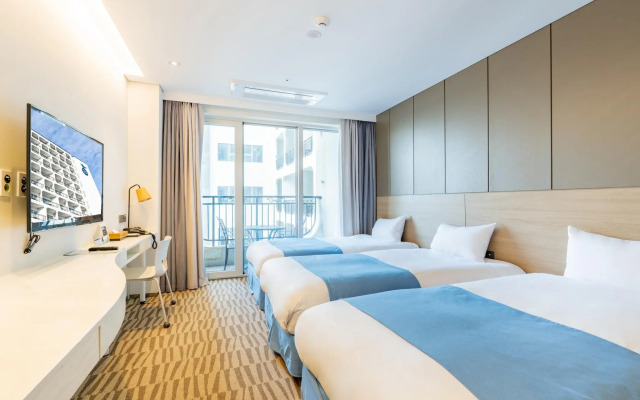 Hotel Whistlelark Jeju