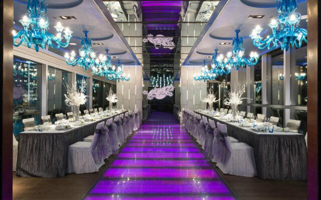 Crowne Plaza Hong Kong Causeway Bay by IHG