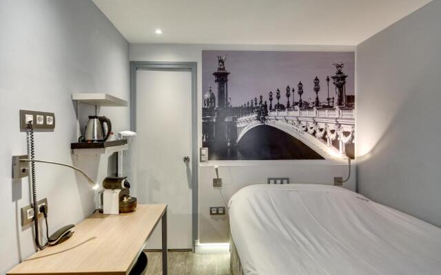 Kyriad PARIS 12 Nation