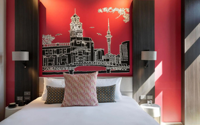 Mercure Auckland Queen Street
