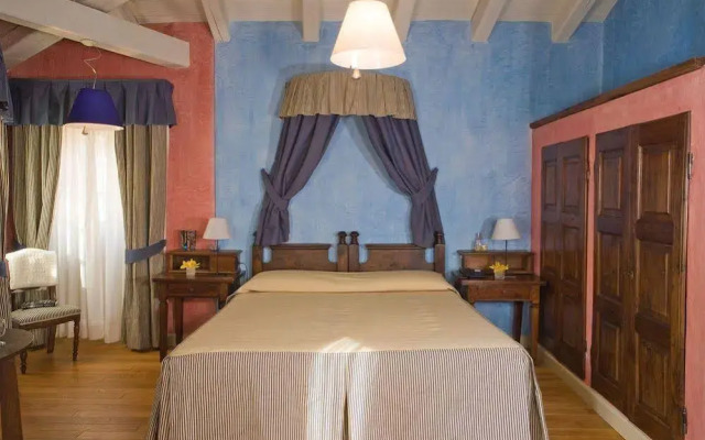 Hotel Pironi