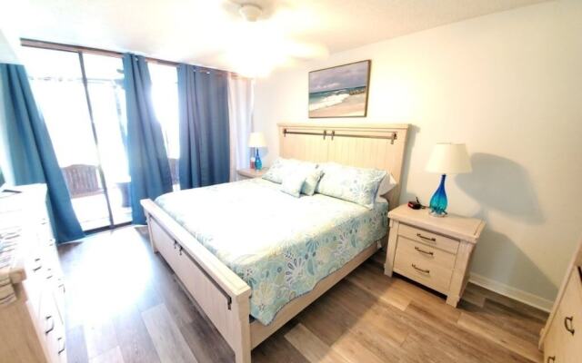 Anastasia 112 2 Bedroom Condo by RedAwning