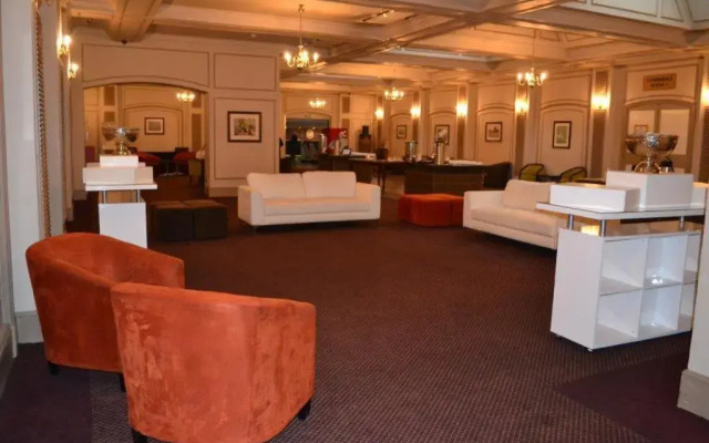 President Hotel & Conference Venue