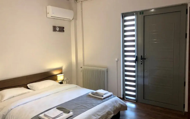 Lemon Tree Suites Near ATH Airport