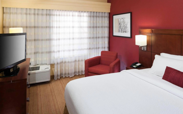 Courtyard by Marriott Jackson