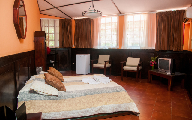 Hotel Playa Bejuco