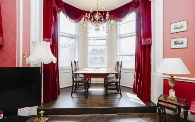 Gorgeous Royal Mile Mansion Apartment