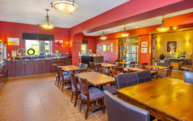 Quality Inn & Suites