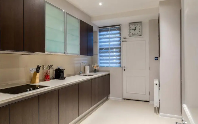 Picktheplace 3-bedroom Portman Square