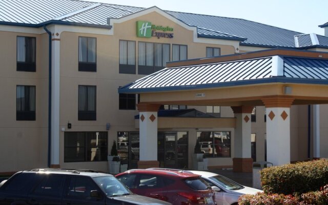 Holiday Inn Express Greer Taylors at US 29