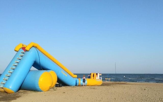 U Azovskovo Morya Mini-hotel