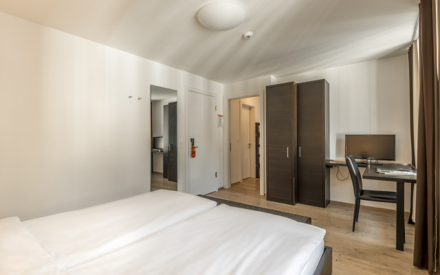 Hotel Alpina