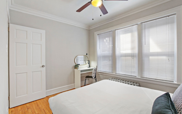 1BR Calm & Cozy Apt in Lincoln Square