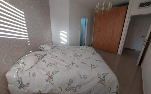 Ashkelon apartment near the beach