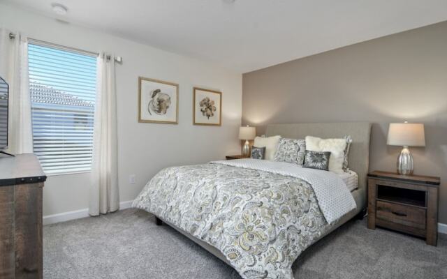 Gorgeous Top Pool Home Sl4730