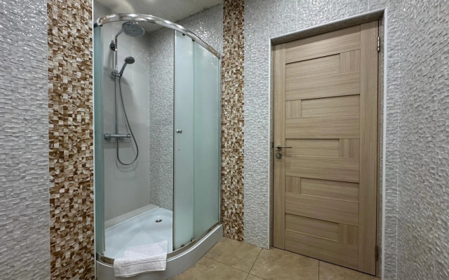 Northern Avenue 2 bedroom Luxury apartment HH777