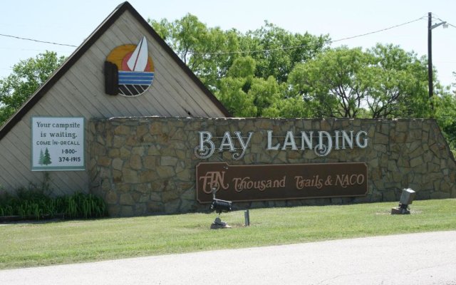 Bay Landing Camping Resort Deluxe Cabin 29