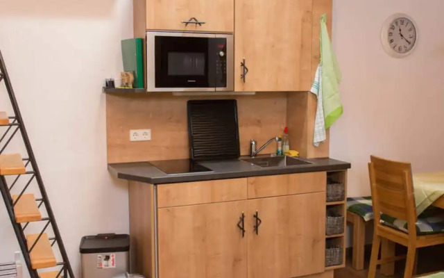 Nice Apartment in St. Maergen